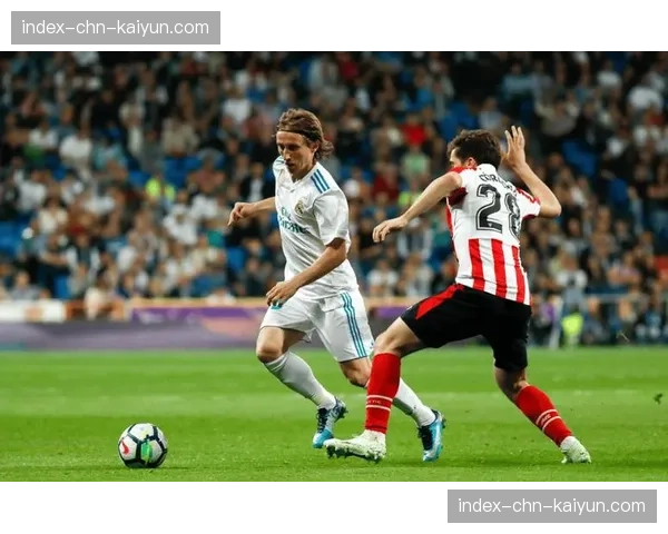 西甲速报：马竞客场0-1不敌皇家社会，争四形势再度严峻