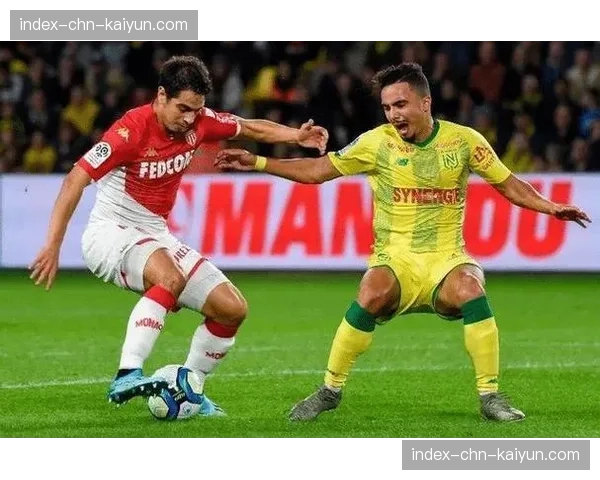 洛里昂0-3不敌斯特拉斯堡，遭遇联赛四连败