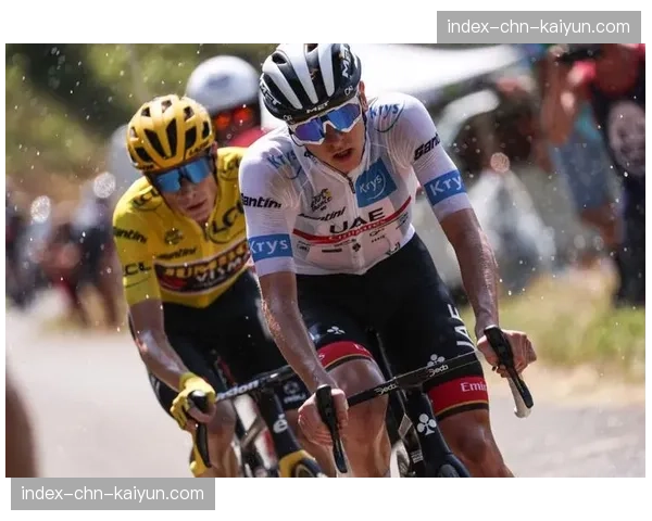 环法自行车赛模拟训练中，卫冕冠军波加查意外摔车无大碍